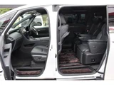 2023 Toyota Alphard Hybrid Lounge Van for sale, Japanese used car export - photo 13 of 17 | GULJI TRADERS