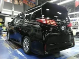 2023 Toyota Alphard Hybrid 2500 Z ( Hybrid FCVT 4WD Van for sale, Japanese used car export - photo 18 of 24 | GULJI TRADERS
