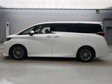 2023 Toyota Alphard Hybrid Lounge 4WD Van for sale, Japanese used car export - photo 5 of 16 | GULJI TRADERS