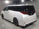 2023 Toyota Alphard Hybrid Lounge 4WD Van for sale, Japanese used car export - photo 4 of 8 | GULJI TRADERS