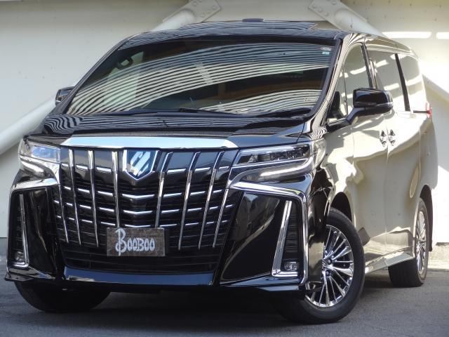 2023 Toyota Alphard Hybrid Lounge 4WD Van for sale, Japanese used car export - photo 1 of 9 | GULJI TRADERS