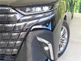 2024 Toyota Alphard Hybrid Hybrid Z Black Van for sale, Japanese used car export - photo 16 of 30 | GULJI TRADERS