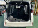 2024 Toyota Alphard Hybrid Hybrid 2.5 ETC Van for sale, Japanese used car export - photo 16 of 41 | GULJI TRADERS