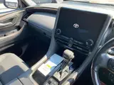 2024 Toyota Alphard Hybrid Hybrid 2.5 Z E-Four 4WD White Van for sale, Japanese used car export - photo 24 of 49 | GULJI TRADERS