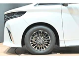 2024 Toyota Alphard Hybrid Hybrid 2.5 Lounge Van for sale, Japanese used car export - photo 24 of 56 | GULJI TRADERS