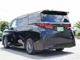 2024 Toyota Alphard Hybrid Z ★Independent left and right moonroof★ 13.2-inch rear seat display Black Van for sale, Japanese used car export - photo 9 of 68 | GULJI TRADERS