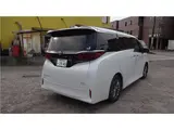 2024 Toyota Alphard Hybrid Executive Lounge Pearl Van for sale, Japanese used car export - photo 6 of 34 | GULJI TRADERS