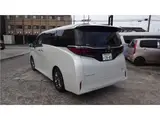 2024 Toyota Alphard Hybrid Executive Lounge Pearl Van for sale, Japanese used car export - photo 8 of 34 | GULJI TRADERS