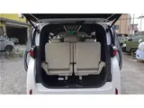 2024 Toyota Alphard Hybrid Executive Lounge Pearl Van for sale, Japanese used car export - photo 27 of 34 | GULJI TRADERS