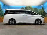 2024 Toyota Alphard Hybrid Hybrid Z Pearl Van for sale, Japanese used car export - photo 12 of 30 | GULJI TRADERS