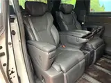 2024 Toyota Alphard Hybrid Hybrid Executive Lounge Pearl Van for sale, Japanese used car export - photo 10 of 30 | GULJI TRADERS