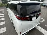 2024 Toyota Alphard Hybrid Z Pearl Van for sale, Japanese used car export - photo 24 of 73 | GULJI TRADERS