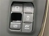 2024 Toyota Alphard Hybrid Hybrid Executive Lounge Pearl Van for sale, Japanese used car export - photo 21 of 30 | GULJI TRADERS