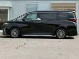 2024 Toyota Alphard Hybrid Hybrid 2.5 Executive Lounge E-Four 4WD Black Van for sale, Japanese used car export - photo 26 of 73 | GULJI TRADERS