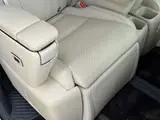 2024 Toyota Alphard Hybrid Hybrid 2.5 Executive Lounge E-Four 4WD Black Van for sale, Japanese used car export - photo 54 of 73 | GULJI TRADERS