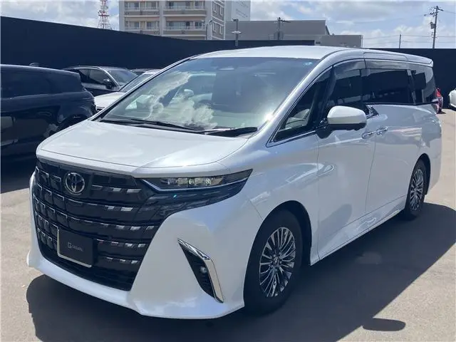 2024 Toyota Alphard Hybrid Hybrid Executive Lounge - photo 1 2024 Toyota Alphard Hybrid Hybrid Executive Lounge Pearl Van for sale, Japanese used car export - photo 1 of 71 | GULJI TRADERS