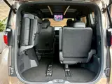 2024 Toyota Alphard Hybrid Hybrid 2.5 Z Other Van for sale, Japanese used car export - photo 32 of 79 | GULJI TRADERS