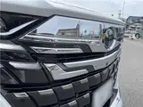 2024 Toyota Alphard Hybrid Z Pearl Van for sale, Japanese used car export - photo 13 of 58 | GULJI TRADERS