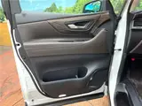 2024 Toyota Alphard Hybrid Hybrid Executive Lounge Pearl Van for sale, Japanese used car export - photo 7 of 30 | GULJI TRADERS