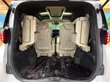 2024 Toyota Alphard Hybrid Hybrid Executive Lounge Pearl Van for sale, Japanese used car export - photo 11 of 30 | GULJI TRADERS