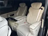 2024 Toyota Alphard Hybrid Executive Lounge Black Van for sale, Japanese used car export - photo 19 of 37 | GULJI TRADERS