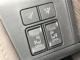 2024 Toyota Alphard Hybrid Hybrid Executive Lounge Pearl Van for sale, Japanese used car export - photo 18 of 30 | GULJI TRADERS