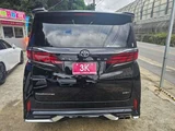 2024 Toyota Alphard Hybrid Hybrid 2.5 Lounge Van for sale, Japanese used car export - photo 6 of 31 | GULJI TRADERS