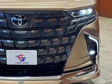 2024 Toyota Alphard Hybrid Z Van for sale, Japanese used car export - photo 19 of 20 | GULJI TRADERS
