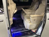 2024 Toyota Alphard Hybrid Hybrid 2.5 Lounge E-Four 4WD Van for sale, Japanese used car export - photo 21 of 35 | GULJI TRADERS