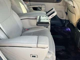 2024 Toyota Alphard Hybrid Hybrid 2.5 Lounge E-Four 4WD Van for sale, Japanese used car export - photo 25 of 35 | GULJI TRADERS