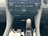 2024 Toyota Alphard Hybrid Z 4WD White Van for sale, Japanese used car export - photo 18 of 24 | GULJI TRADERS