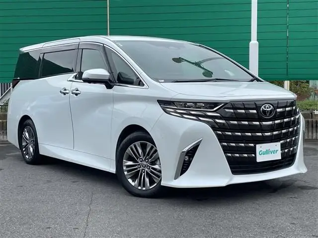 2024 Toyota Alphard Hybrid Z - photo 1 2024 Toyota Alphard Hybrid Z White Van for sale, Japanese used car export - photo 1 of 21 | GULJI TRADERS