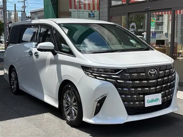 2024 Toyota Alphard Hybrid Z 4WD - photo 1 2024 Toyota Alphard Hybrid Z 4WD White Van for sale, Japanese used car export - photo 1 of 23 | GULJI TRADERS