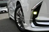 2024 Toyota Alphard Hybrid 2.5 Z 7 people 2WD Pearl Van for sale, Japanese used car export - photo 5 of 30 | GULJI TRADERS
