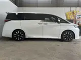 2024 Toyota Alphard Hybrid 2.5Executive7 people4WD Pearl Van for sale, Japanese used car export - photo 4 of 30 | GULJI TRADERS