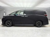 2024 Toyota Alphard Hybrid Lounge 4WD Van for sale, Japanese used car export - photo 5 of 10 | GULJI TRADERS