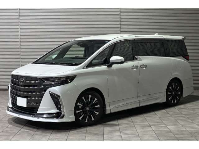 2024 Toyota Alphard Hybrid Lounge Van for sale, Japanese used car export - photo 1 of 16 | GULJI TRADERS