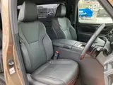 2024 Toyota Alphard Hybrid Hybrid Z 14-inch Navigation Universal Step Gold Van for sale, Japanese used car export - photo 16 of 24 | GULJI TRADERS