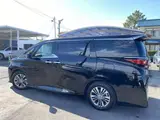 2024 Toyota Alphard Hybrid ●Hybrid 2.5Z ●Glass roof ●Leather seats Black Van for sale, Japanese used car export - photo 12 of 20 | GULJI TRADERS