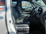 2024 Toyota Alphard Hybrid Lounge Van for sale, Japanese used car export - photo 5 of 9 | GULJI TRADERS