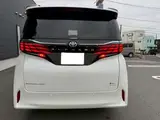 2025 Toyota Alphard Hybrid Hybrid 2.5 Spacious Lounge E-Four 4WD White Van for sale, Japanese used car export - photo 5 of 20 | GULJI TRADERS