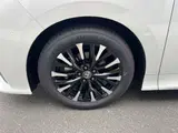 2025 Toyota Alphard Hybrid Hybrid 2.5 Spacious Lounge E-Four 4WD White Van for sale, Japanese used car export - photo 13 of 20 | GULJI TRADERS