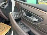 2025 Toyota Alphard Hybrid Hybrid 2.5 Spacious Lounge E-Four 4WD White Van for sale, Japanese used car export - photo 18 of 20 | GULJI TRADERS