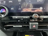 2025 Toyota Alphard Hybrid Hybrid Z Van for sale, Japanese used car export - photo 6 of 80 | GULJI TRADERS