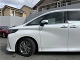 2025 Toyota Alphard Hybrid Hybrid Z Van for sale, Japanese used car export - photo 60 of 80 | GULJI TRADERS