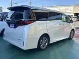 2025 Toyota Alphard Hybrid Hybrid 2.5 Z Navigation Independent moonroof ETC on-board unit Pearl Van for sale, Japanese used car export - photo 26 of 54 | GULJI TRADERS
