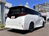 2025 Toyota Alphard Hybrid Spacious Lounge White Van for sale, Japanese used car export - photo 2 of 25 | GULJI TRADERS