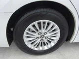 2025 Toyota Alphard Hybrid Hybrid 2.5 X E-Four 4WD Van for sale, Japanese used car export - photo 12 of 45 | GULJI TRADERS