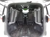 2025 Toyota Alphard Hybrid Hybrid 2.5 Z White Van for sale, Japanese used car export - photo 9 of 60 | GULJI TRADERS