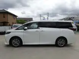 2025 Toyota Alphard Hybrid Hybrid 2.5 Z White Van for sale, Japanese used car export - photo 10 of 60 | GULJI TRADERS